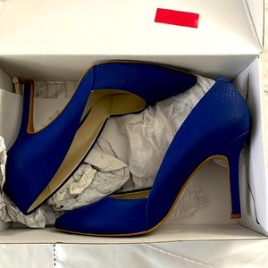 Aldo Waycien Blue heels size 9